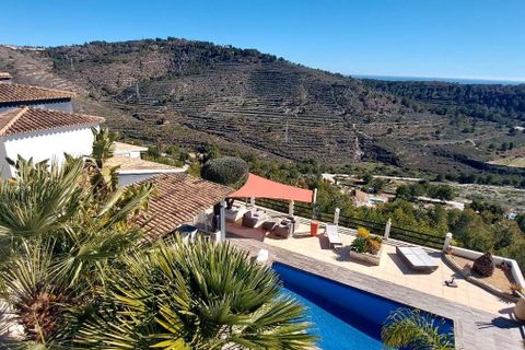 Villa a Calpe, Alicante, Calpe - € 1.050.000 | Ref: AG19MLSC8367530 - foto 4