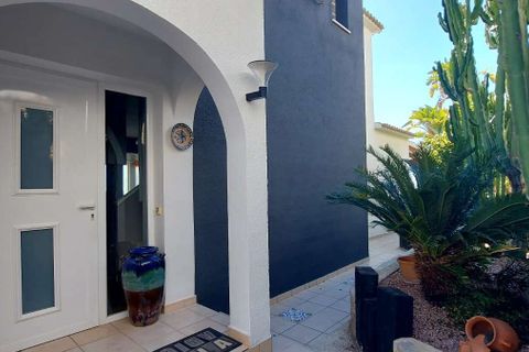 Villa a Calpe, Alicante, Calpe - € 1.050.000 | Ref: AG19MLSC8367530 - foto 6