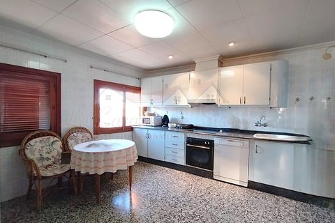 Villa a Petrer, Alicante, Petrer - € 312.000 | Ref: XAL_1033 - foto 11