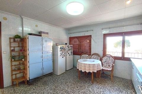 Villa a Petrer, Alicante, Petrer - € 312.000 | Ref: XAL_1033 - foto 14