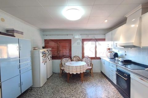 Villa a Petrer, Alicante, Petrer - € 312.000 | Ref: XAL_1033 - foto 15