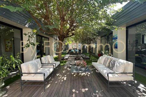 Villa i Roanne, Loire, Roanne - € 780.000 | Ref: BLE3760 - foto 1