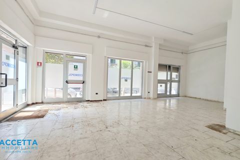Erhvervsejendom i Taranto, Taranto, Taranto - € 98.000 | Ref: 09801 - foto 5