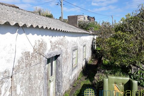 Byhus i Horta, Faial, Horta - € 60.000 | Ref: 729 - foto 10
