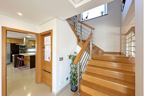 Villa i Corroios, Setubal, Corroios - € 1.300.000 | Ref: NC0267 - foto 24