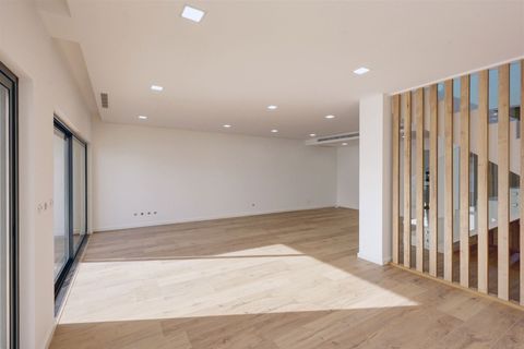 Villa i Loures, Lisbon, Loures - € 880.000 | Ref: 381561089 - foto 11