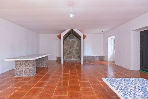 Villa i Alenquer, Lisbon, Alenquer - € 200.000 | Ref: 281511063 - foto 3