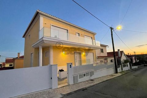 Villa i Odivelas, Lisbon, Odivelas - € 940.000 | Ref: 421721002 - foto 2