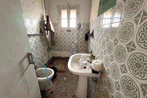 Villa a Alenquer, Lisbon, Alenquer - € 140.000 | Ref: ALVER-216591 - foto 16