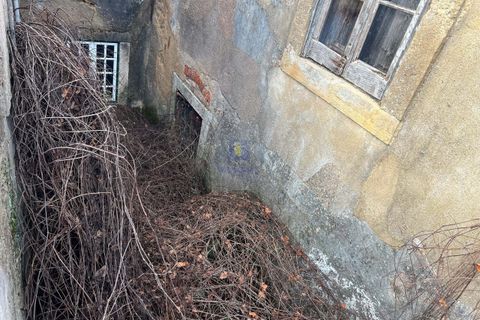 Villa a Alenquer, Lisbon, Alenquer - € 140.000 | Ref: ALVER-216591 - foto 32