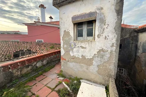 Villa a Alenquer, Lisbon, Alenquer - € 140.000 | Ref: ALVER-216591 - foto 33