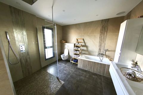 Villa i Montpellier, Herault, Montpellier - € 899.000 | Ref: 0063-KD - foto 9