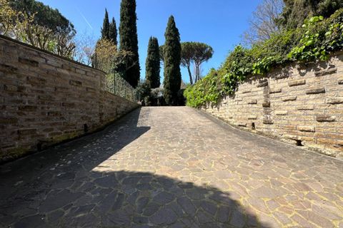 Villa a Rome, Rome, Rome - € 990.000 | Ref: CBI075-681-129784 - foto 37