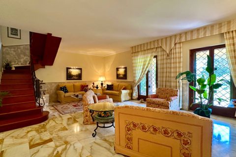 Villa a Rome, Rome, Rome - € 820.000 | Ref: CBI075-681-129820 - foto 6