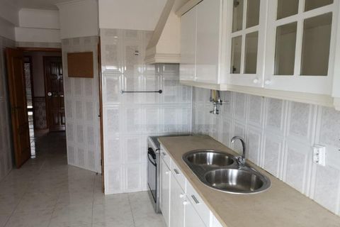 Lejlighed i Amadora, Lisbon, Amadora - € 309.000 | Ref: ZTRE-02608 - foto 3