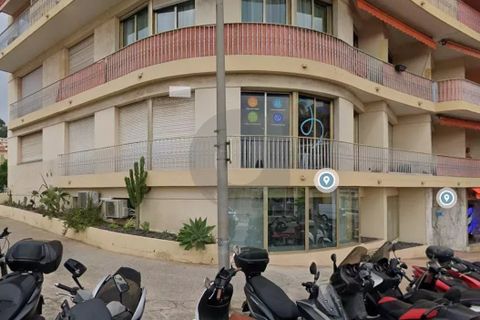 L'establiment comercial a Menton, Alpes-Maritimes, Menton - € 2.700/mes | Ref: L17166 - foto 13