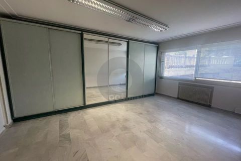 L'establiment comercial a Menton, Alpes-Maritimes, Menton - € 2.700/mes | Ref: L17166 - foto 3