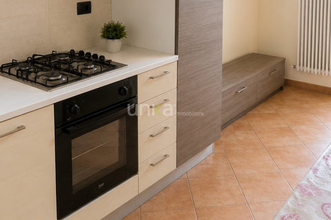 Lejlighed i Jesi, Ancona, Jesi - € 70.000 | Ref: J3054 - foto 4