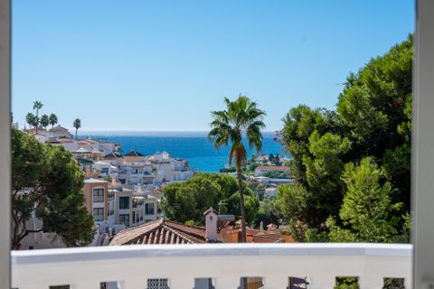 Villa in Nerja, Malaga - foto 2
