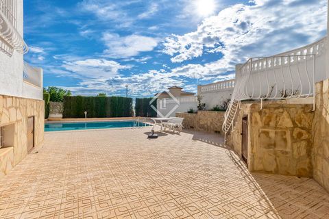 Villa i Calpe, Alicante, Calpe - € 850.000 | Ref: ALT64017 - foto 31