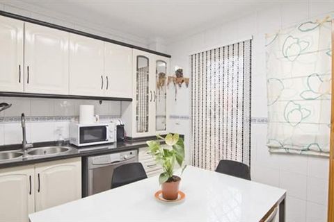 Byhus i Motril, Granada, Motril - € 247.500 | Ref: 253 - foto 28