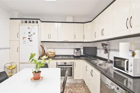 Byhus i Motril, Granada, Motril - € 247.500 | Ref: 253 - foto 9