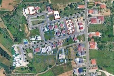 Helårsgrund i Leiria, Leiria, Leiria - € 55.000 | Ref: 137/25 - foto 1