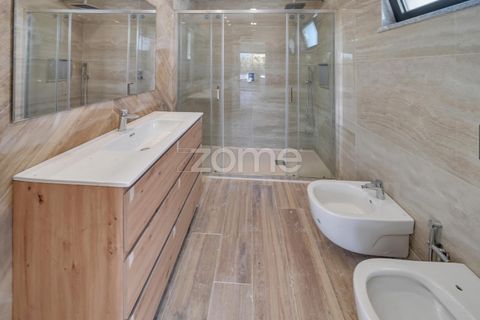 Villa i Odivelas, Lisbon, Odivelas - € 1.550.000 | Ref: ZMPT581215 - foto 5