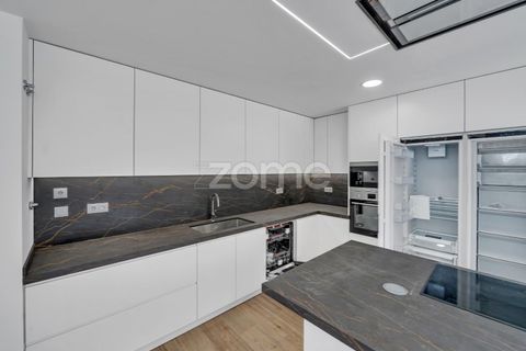 Villa i Odivelas, Lisbon, Odivelas - € 1.550.000 | Ref: ZMPT581215 - foto 9