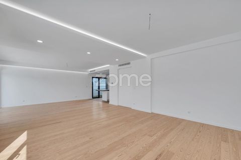 Villa i Odivelas, Lisbon, Odivelas - € 1.550.000 | Ref: ZMPT581215 - foto 16