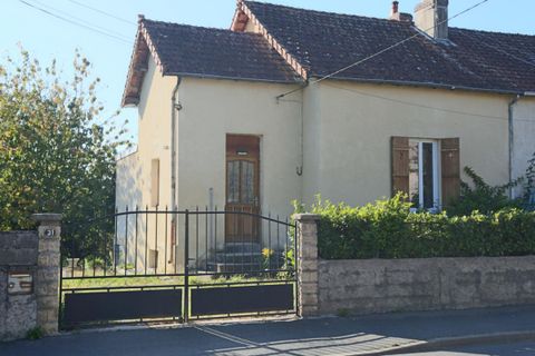 Villa i Autun, Saone-et-Loire, Autun - € 86.000 | Ref: 5900 - foto 1