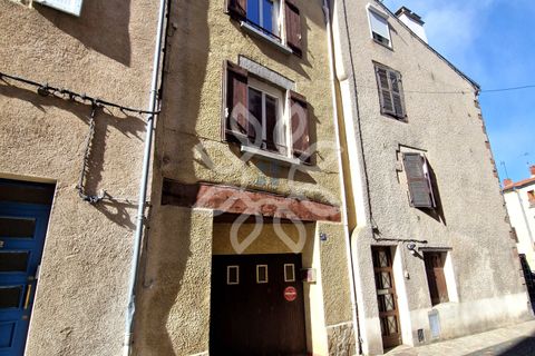 Landsbyhus i Brioude, Haute-Loire, Brioude - € 40.000 | Ref: V30000354 - foto 1