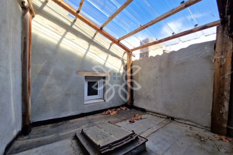 Landsbyhus i Brioude, Haute-Loire, Brioude - € 40.000 | Ref: V30000354 - foto 8