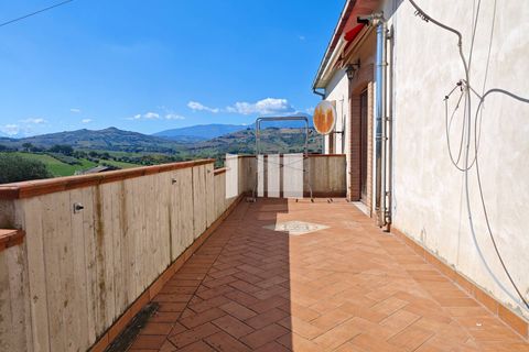 Villa a Bellante, Teramo, Bellante - € 185.000 | Ref: 903 - foto 30