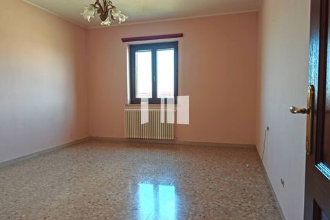 Villa a Bellante, Teramo, Bellante - € 185.000 | Ref: 903 - foto 40