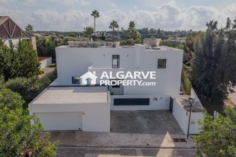 Villa i Almancil, Faro, Almancil - € 1.850.000 | Ref: V258730J - foto 29