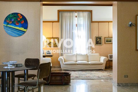 Villa a Rome, Rome, Rome - € 1.890.000 | Ref: ZV Cisa - foto 20