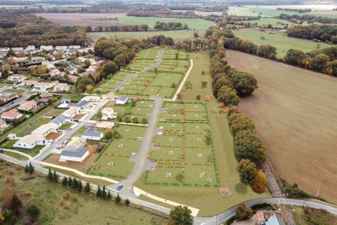 Helårsgrund i Savigny-Lévescault, Vienne, Savigny-Lévescault - € 52.500 | Ref: Savigny00029 - foto 2