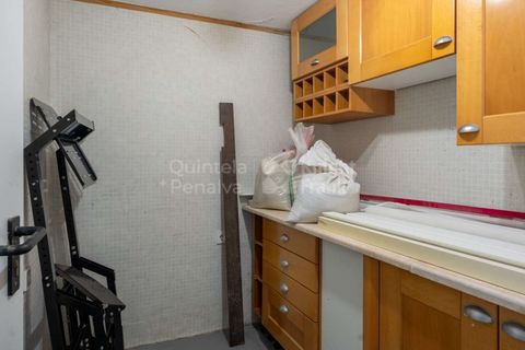 Villa i Alcabideche, Lisbon, Alcabideche - € 1.500.000 | Ref: PROP-031158 - foto 35