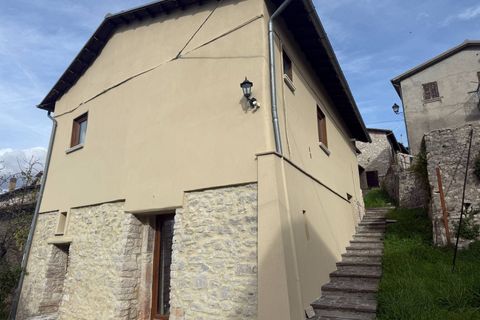 Villa i Cascia, Perugia, Cascia - € 89.000 | Ref: CBI057-315-30393 - foto 1