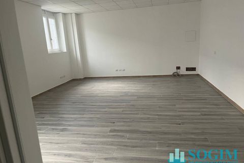 L'establiment comercial a Vimodrone, Milan, Vimodrone - € 3.200/mes | Ref: 30275 - foto 11