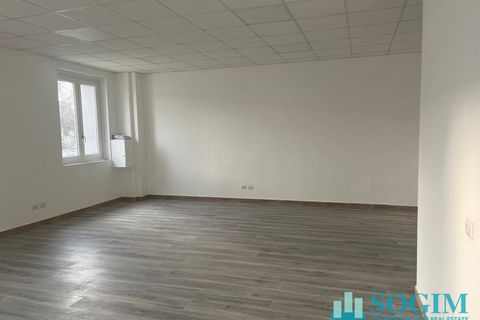 L'establiment comercial a Vimodrone, Milan, Vimodrone - € 3.200/mes | Ref: 30275 - foto 12