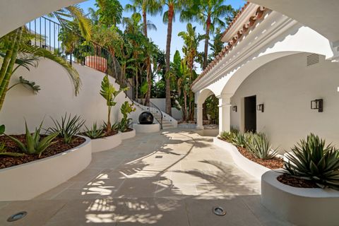 Villa a Marbella, Malaga, Marbella - € 11.950.000 | Ref: MBC0037 - foto 16
