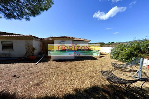 Villa i Albox, Almeria, Albox - € 250.000 | Ref: 66702 - foto 1