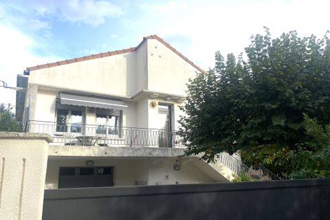Villa i Nimes, Gard, Nimes - € 296.000 | Ref: 2219 - foto 1
