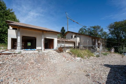 Villa i Barasso, Varese, Barasso - € 650.000 | Ref: VA/3001 - foto 2