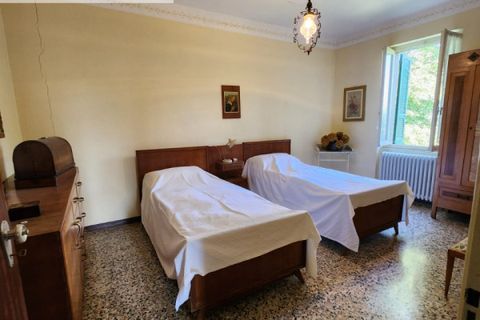 Villa i Casteggio, Pavia, Casteggio - € 150.000 | Ref: 2016 - foto 16