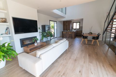 Villa a Mataro, Barcelona, Mataro - € 795.000 | Ref: KBMN423 - foto 6