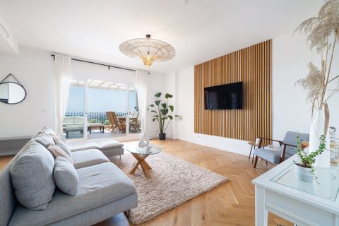 Penthouse in Nueva Andalucia, Malaga - foto 3