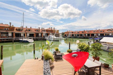 Byhus i Caorle, Venice, Caorle - € 749.000 | Ref: IT 24 355 1371-697638 - foto 6